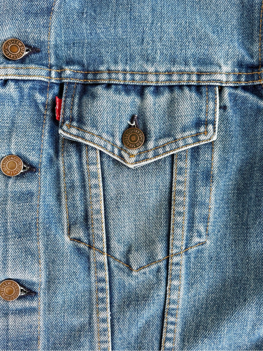 Vintage Levi's Light Blue Raw Cropped Denim Jacket Rare Blank Red Tab (S) - Picture 3 of 10